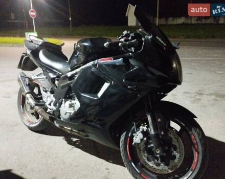 Черный Хьюсонг GT 650R, объемом двигателя 0.65 л и пробегом 25 тыс. км за 2900 $, фото 1 на Automoto.ua
