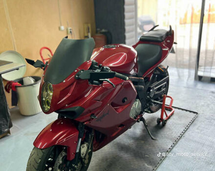 Червоний Хьюсонг GT 650R, об'ємом двигуна 0.65 л та пробігом 40 тис. км за 3500 $, фото 2 на Automoto.ua