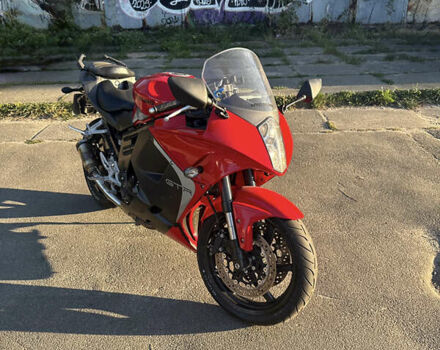 Красный Хьюсонг GT 650R, объемом двигателя 0.6 л и пробегом 9 тыс. км за 4000 $, фото 12 на Automoto.ua