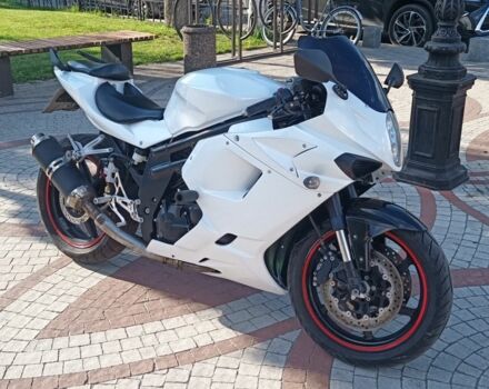 Хьюсонг GT 650R, об'ємом двигуна 0.65 л та пробігом 0 тис. км за 3300 $, фото 1 на Automoto.ua