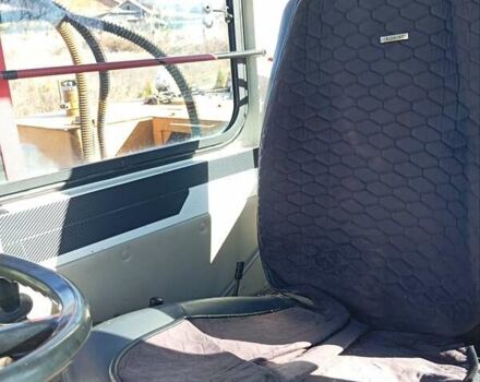 Желтый Хендай 130D, объемом двигателя 3.9 л и пробегом 41 тыс. км за 20500 $, фото 22 на Automoto.ua