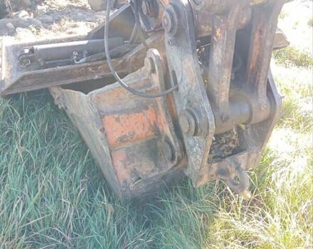 Желтый Хендай 130D, объемом двигателя 3.9 л и пробегом 41 тыс. км за 20500 $, фото 18 на Automoto.ua