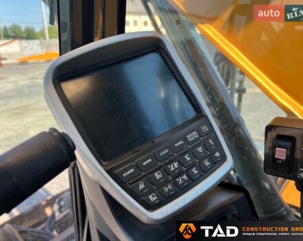 Жовтий Хендай 160D, об'ємом двигуна 14.86 л та пробігом 0 тис. км за 144030 $, фото 10 на Automoto.ua