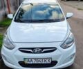Белый Хендай Акцент, объемом двигателя 1.6 л и пробегом 283 тыс. км за 6800 $, фото 1 на Automoto.ua
