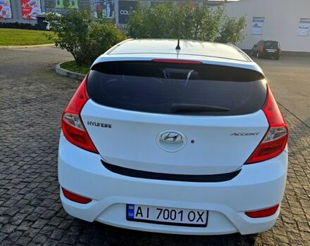 Белый Хендай Акцент, объемом двигателя 1.4 л и пробегом 198 тыс. км за 5600 $, фото 11 на Automoto.ua