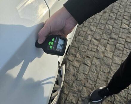 Белый Хендай Акцент, объемом двигателя 1.4 л и пробегом 198 тыс. км за 5600 $, фото 16 на Automoto.ua