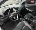 Белый Хендай Акцент, объемом двигателя 1.6 л и пробегом 181 тыс. км за 8900 $, фото 6 на Automoto.ua