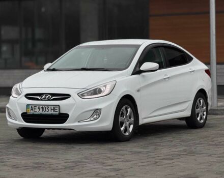 Білий Хендай Акцент, об'ємом двигуна 1.4 л та пробігом 82 тис. км за 9900 $, фото 2 на Automoto.ua