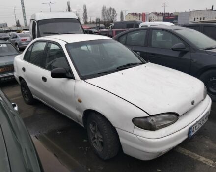 Білий Хендай Акцент, об'ємом двигуна 1.5 л та пробігом 218 тис. км за 650 $, фото 1 на Automoto.ua