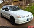 Белый Хендай Акцент, объемом двигателя 1.5 л и пробегом 300 тыс. км за 1550 $, фото 1 на Automoto.ua