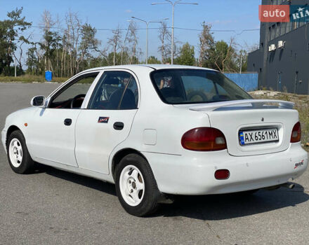 Белый Хендай Акцент, объемом двигателя 1.5 л и пробегом 320 тыс. км за 2400 $, фото 4 на Automoto.ua