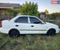 Белый Хендай Акцент, объемом двигателя 1.5 л и пробегом 358 тыс. км за 2500 $, фото 1 на Automoto.ua