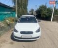 Белый Хендай Акцент, объемом двигателя 1.4 л и пробегом 390 тыс. км за 4500 $, фото 1 на Automoto.ua