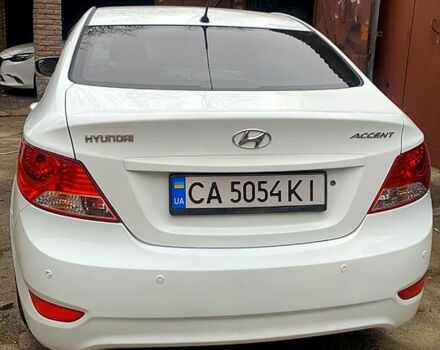 Белый Хендай Акцент, объемом двигателя 1.6 л и пробегом 190 тыс. км за 7200 $, фото 9 на Automoto.ua