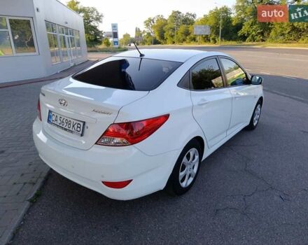 Білий Хендай Акцент, об'ємом двигуна 1.4 л та пробігом 171 тис. км за 8350 $, фото 5 на Automoto.ua