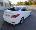Білий Хендай Акцент, об'ємом двигуна 1.4 л та пробігом 171 тис. км за 8350 $, фото 5 на Automoto.ua