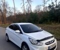Белый Хендай Акцент, объемом двигателя 1.6 л и пробегом 250 тыс. км за 6300 $, фото 2 на Automoto.ua