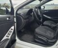 Белый Хендай Акцент, объемом двигателя 1.6 л и пробегом 160 тыс. км за 7500 $, фото 7 на Automoto.ua