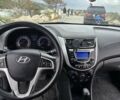 Белый Хендай Акцент, объемом двигателя 1.6 л и пробегом 160 тыс. км за 7500 $, фото 6 на Automoto.ua
