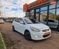 Белый Хендай Акцент, объемом двигателя 1.59 л и пробегом 197 тыс. км за 8800 $, фото 1 на Automoto.ua