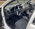 Белый Хендай Акцент, объемом двигателя 1.4 л и пробегом 165 тыс. км за 7500 $, фото 4 на Automoto.ua