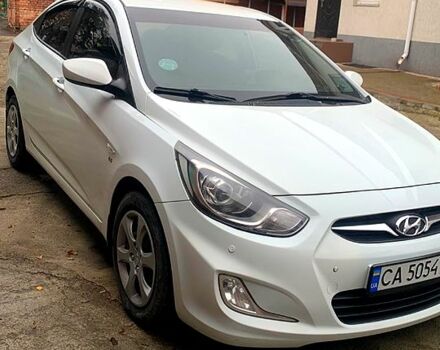 Белый Хендай Акцент, объемом двигателя 1.6 л и пробегом 190 тыс. км за 7200 $, фото 8 на Automoto.ua