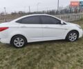 Білий Хендай Акцент, об'ємом двигуна 1.4 л та пробігом 111 тис. км за 7600 $, фото 4 на Automoto.ua