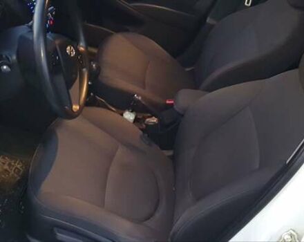 Белый Хендай Акцент, объемом двигателя 1.4 л и пробегом 126 тыс. км за 7750 $, фото 9 на Automoto.ua