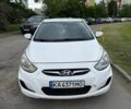 Белый Хендай Акцент, объемом двигателя 1.4 л и пробегом 310 тыс. км за 4700 $, фото 1 на Automoto.ua
