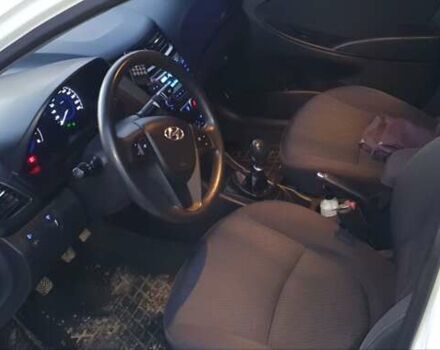 Белый Хендай Акцент, объемом двигателя 1.4 л и пробегом 126 тыс. км за 7750 $, фото 14 на Automoto.ua