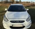 Белый Хендай Акцент, объемом двигателя 1.6 л и пробегом 240 тыс. км за 7300 $, фото 10 на Automoto.ua