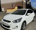 Белый Хендай Акцент, объемом двигателя 1.4 л и пробегом 136 тыс. км за 8000 $, фото 1 на Automoto.ua