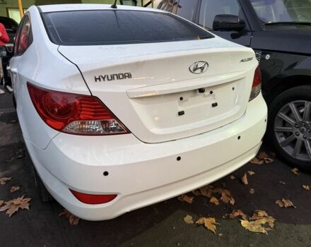 Білий Хендай Акцент, об'ємом двигуна 1.4 л та пробігом 83 тис. км за 4500 $, фото 1 на Automoto.ua