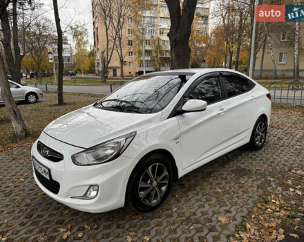 Хендай Акцент 2012 в Харькове на Automoto.ua Белый Хендай Акцент, объемом двигателя 1.59 л и пробегом 145 тыс. км за 8500 $, фото 1 на Automoto.ua