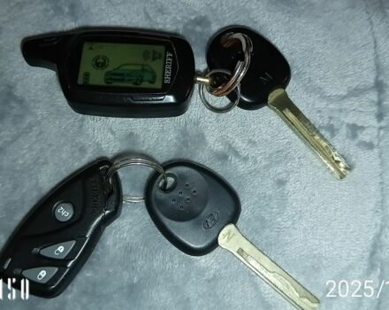 Белый Хендай Акцент, объемом двигателя 0 л и пробегом 122 тыс. км за 9538 $, фото 2 на Automoto.ua