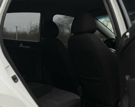 Білий Хендай Акцент, об'ємом двигуна 0 л та пробігом 97 тис. км за 6500 $, фото 18 на Automoto.ua