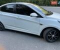 Белый Хендай Акцент, объемом двигателя 1.4 л и пробегом 126 тыс. км за 7750 $, фото 2 на Automoto.ua