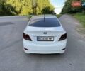 Белый Хендай Акцент, объемом двигателя 1.4 л и пробегом 126 тыс. км за 7750 $, фото 5 на Automoto.ua