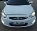 Белый Хендай Акцент, объемом двигателя 1.4 л и пробегом 110 тыс. км за 8200 $, фото 4 на Automoto.ua
