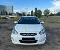 Белый Хендай Акцент, объемом двигателя 1.59 л и пробегом 172 тыс. км за 6500 $, фото 1 на Automoto.ua