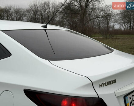 Білий Хендай Акцент, об'ємом двигуна 0 л та пробігом 97 тис. км за 6500 $, фото 15 на Automoto.ua