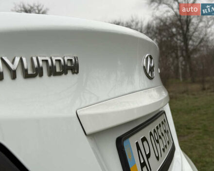 Білий Хендай Акцент, об'ємом двигуна 0 л та пробігом 97 тис. км за 6500 $, фото 13 на Automoto.ua