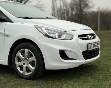 Білий Хендай Акцент, об'ємом двигуна 0 л та пробігом 97 тис. км за 6500 $, фото 7 на Automoto.ua