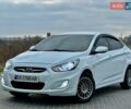 Білий Хендай Акцент, об'ємом двигуна 1.6 л та пробігом 124 тис. км за 8200 $, фото 1 на Automoto.ua