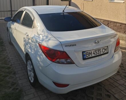 Белый Хендай Акцент, объемом двигателя 1.6 л и пробегом 132 тыс. км за 7800 $, фото 1 на Automoto.ua