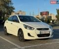 Белый Хендай Акцент, объемом двигателя 1.4 л и пробегом 214 тыс. км за 6000 $, фото 1 на Automoto.ua