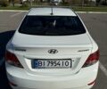 Белый Хендай Акцент, объемом двигателя 1.4 л и пробегом 105 тыс. км за 8450 $, фото 4 на Automoto.ua