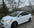 Хендай Акцент 2013 в Киеве на Automoto.ua Белый Хендай Акцент, объемом двигателя 1.4 л и пробегом 132 тыс. км за 8000 $, фото 1 на Automoto.ua