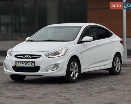 Білий Хендай Акцент, об'ємом двигуна 1.4 л та пробігом 84 тис. км за 9900 $, фото 2 на Automoto.ua