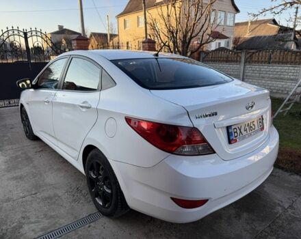 Білий Хендай Акцент, об'ємом двигуна 1.4 л та пробігом 220 тис. км за 5450 $, фото 2 на Automoto.ua